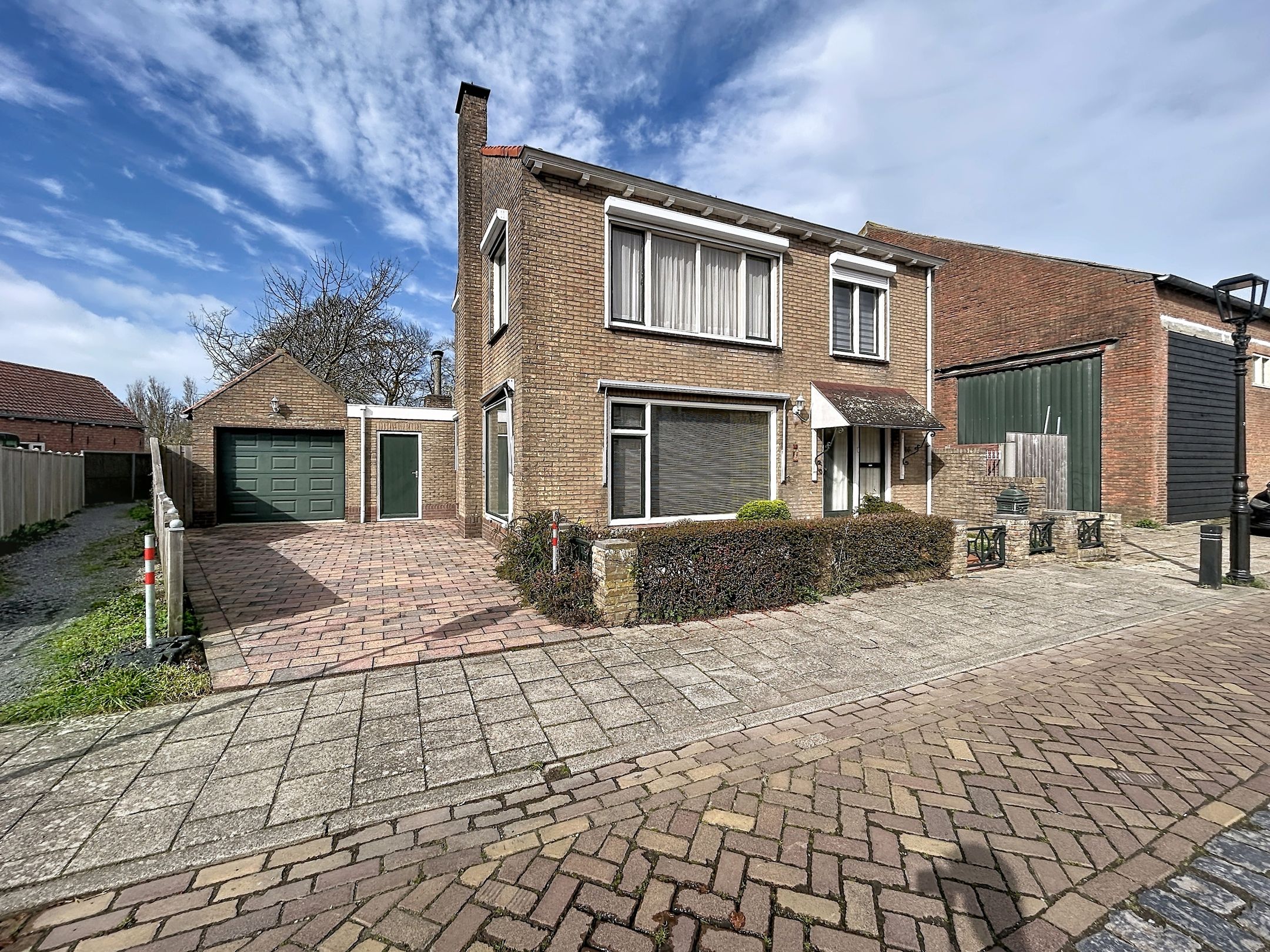 Buying a house in The Netherlands., Nieuwstraat 16