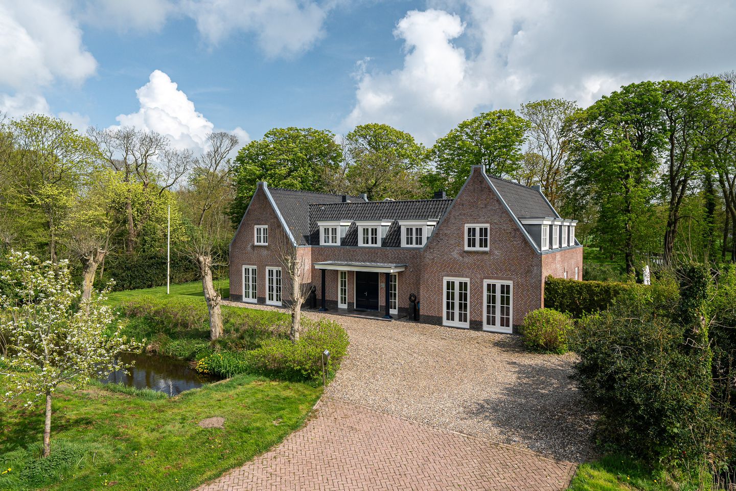 Photo 4 of De Finne 7