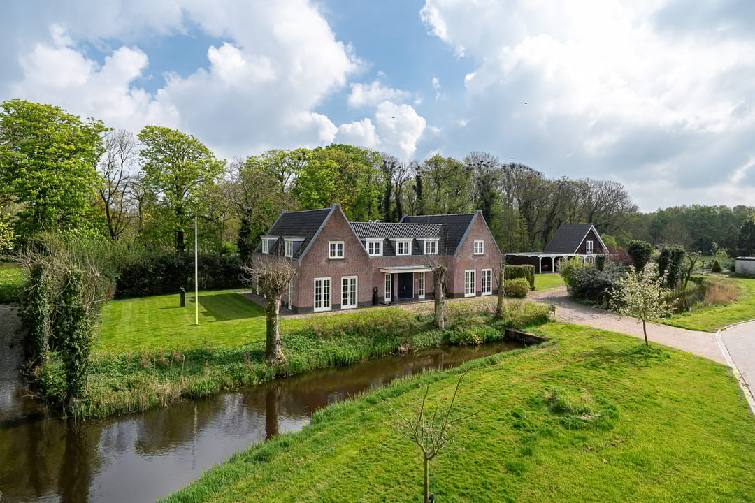 Photo 2 of De Finne 7