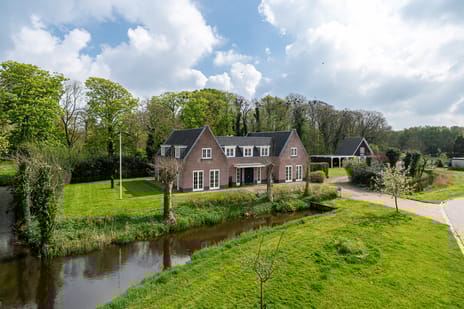 De Finne 7 secondary image