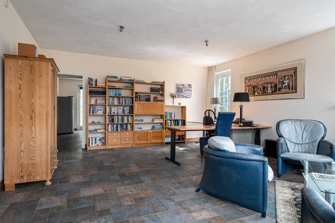 Photo 32 of De Finne 7