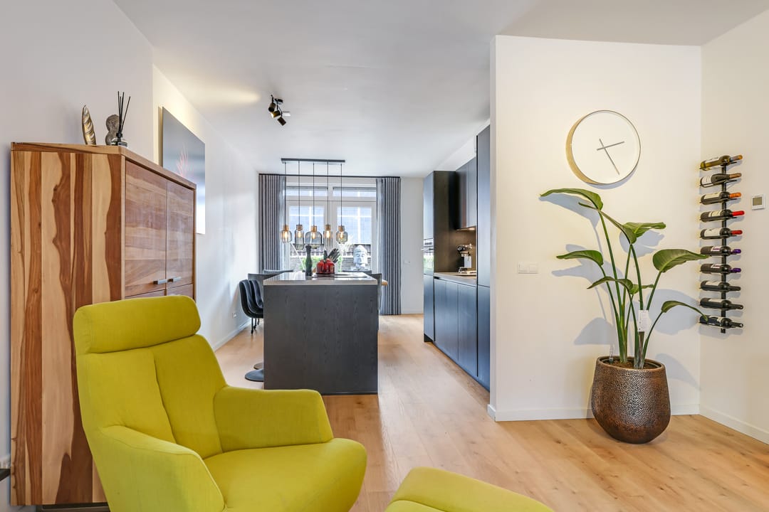 Fully Renovated Apartment with Large Sunny Terrace in Huissen Center — 15