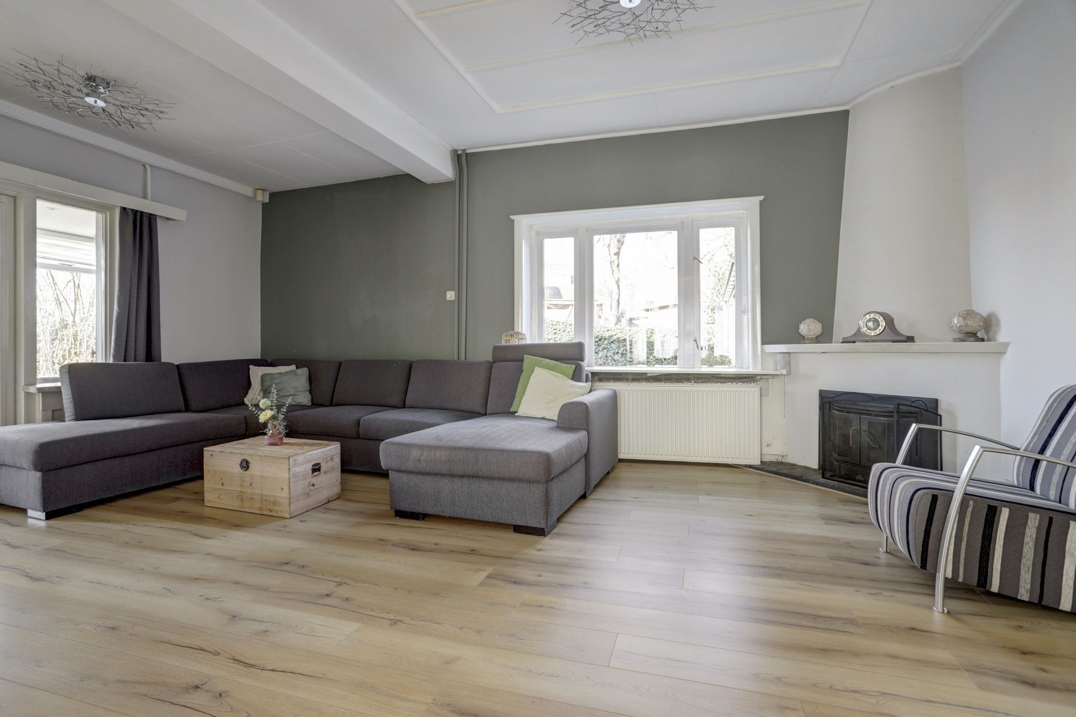 Foto 15 van Burgemeester van Loonstraat 73