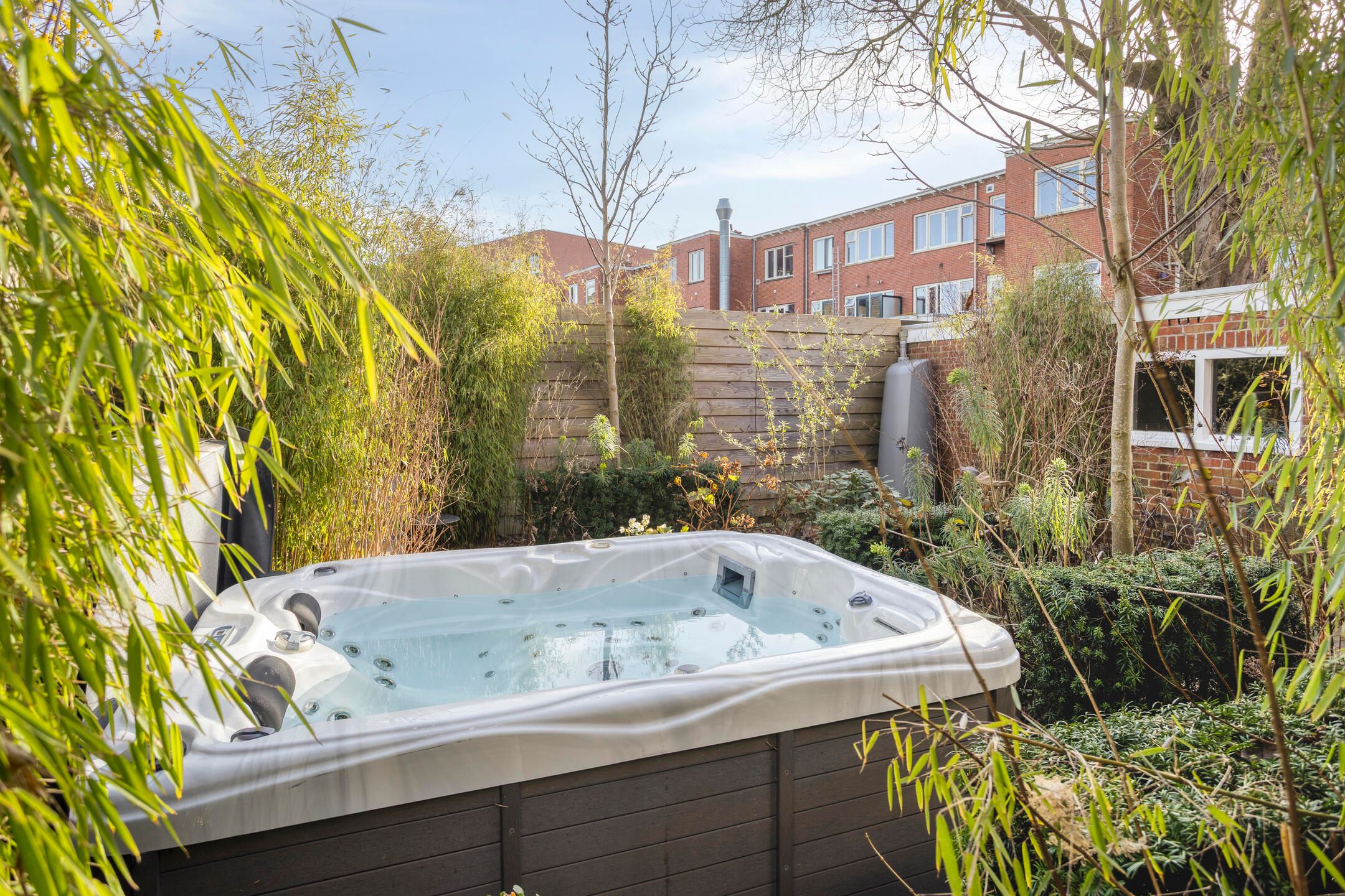 Photo 39 of Petrus Campersingel 151