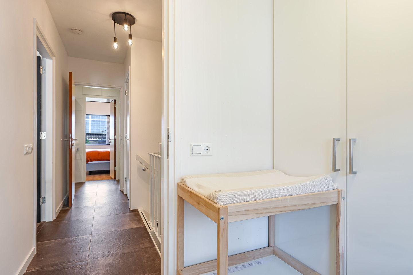 Fully Renovated Apartment with Large Sunny Terrace in Huissen Center — 57