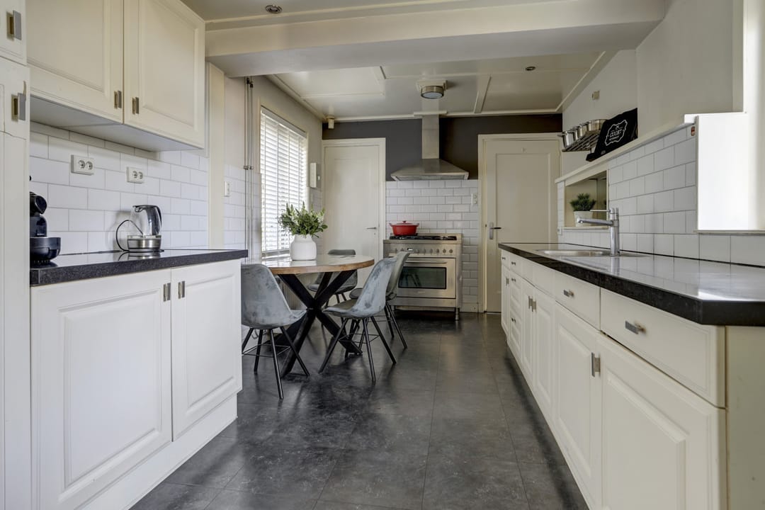 Foto 22 van Burgemeester van Loonstraat 73