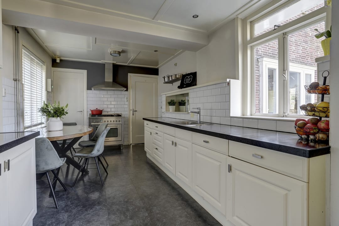 Foto 23 van Burgemeester van Loonstraat 73