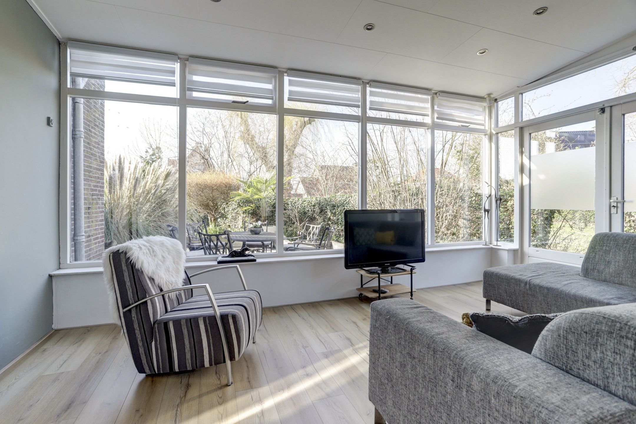 Foto 27 van Burgemeester van Loonstraat 73