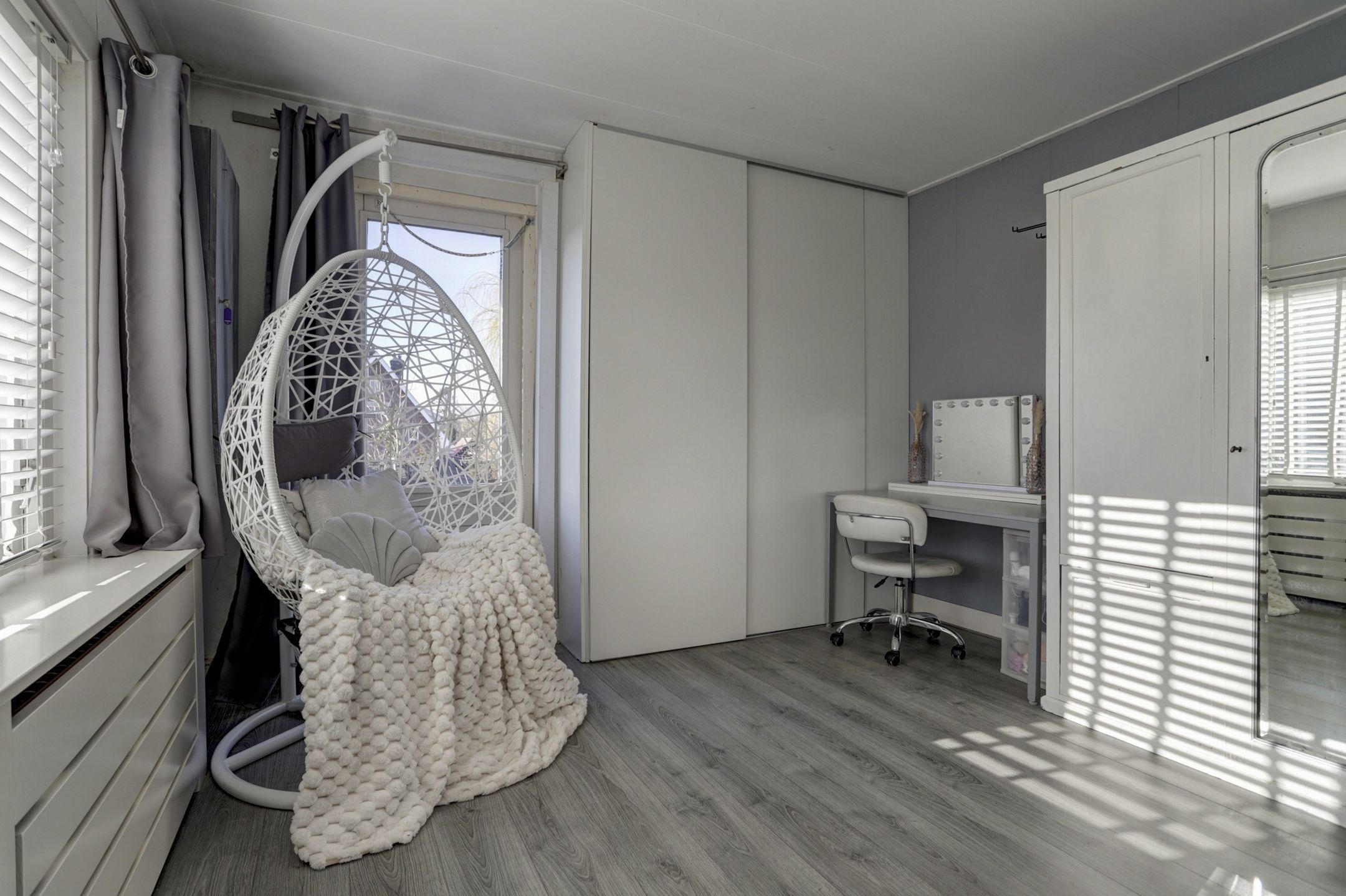 Foto 39 van Burgemeester van Loonstraat 73