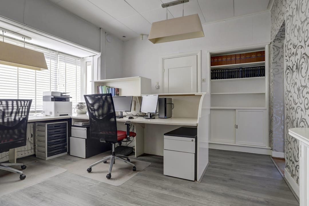 Foto 31 van Burgemeester van Loonstraat 73