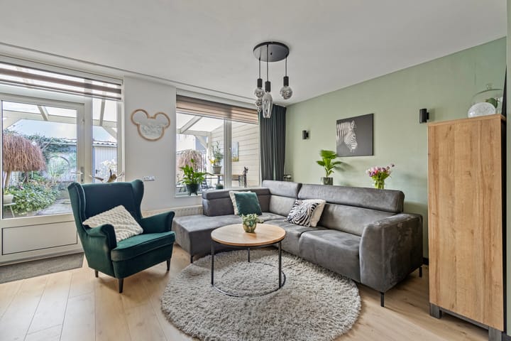 Photo 4 of Zesbunder 50