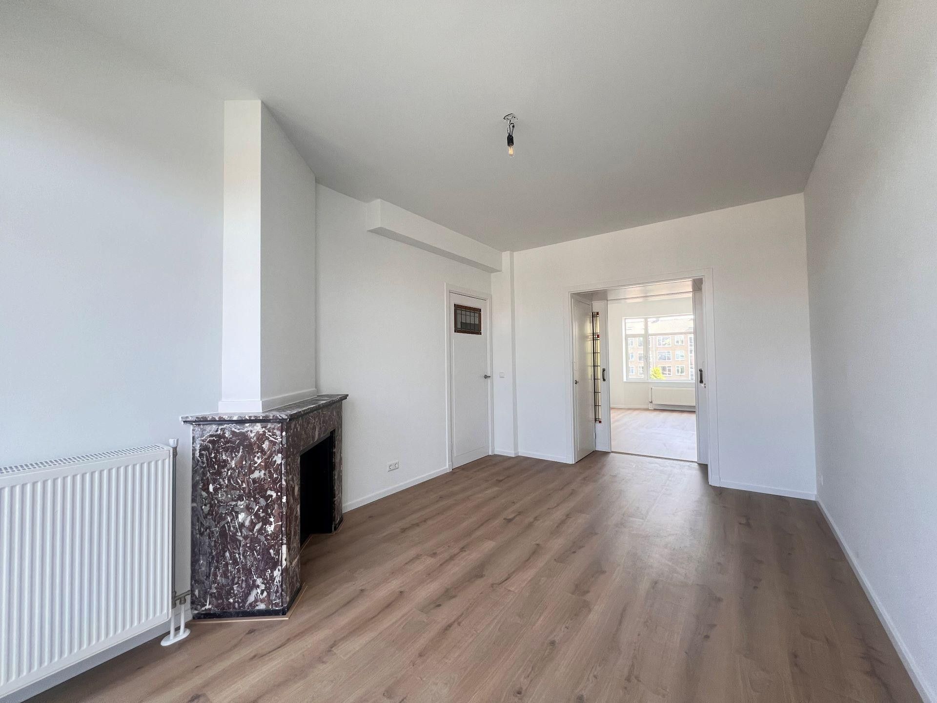 Photo 6 of Veenendaalkade 333