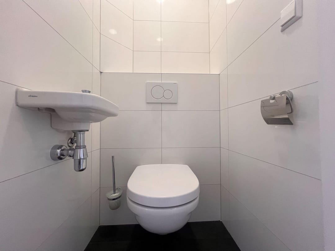 Photo 8 of Veenendaalkade 333