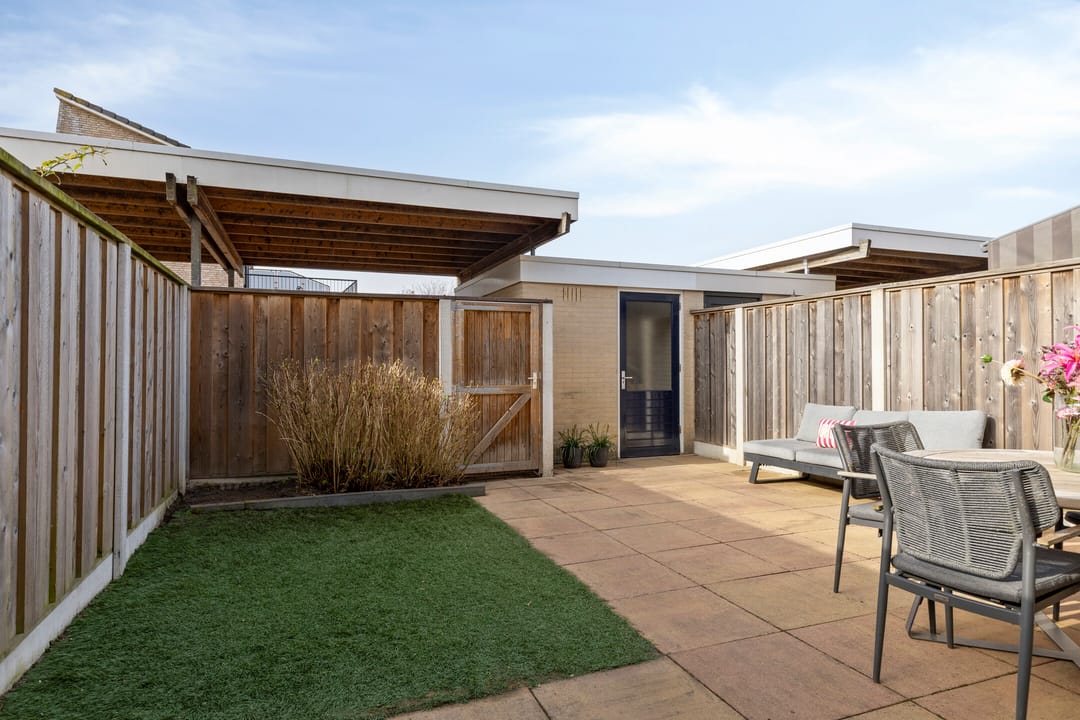 Photo 23 of Namenstraat 36