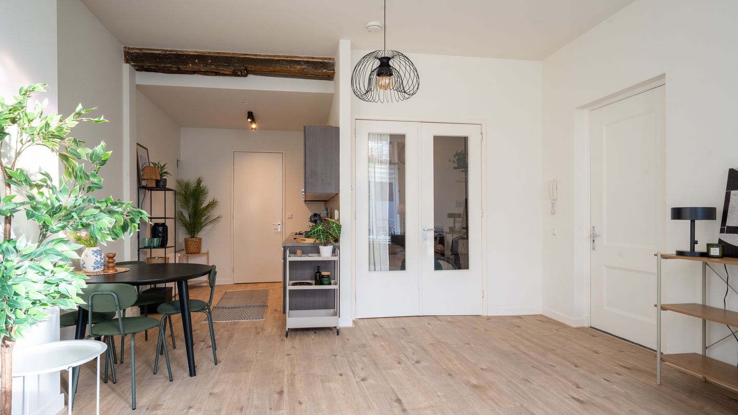 Photo 14 of Hooigracht 67