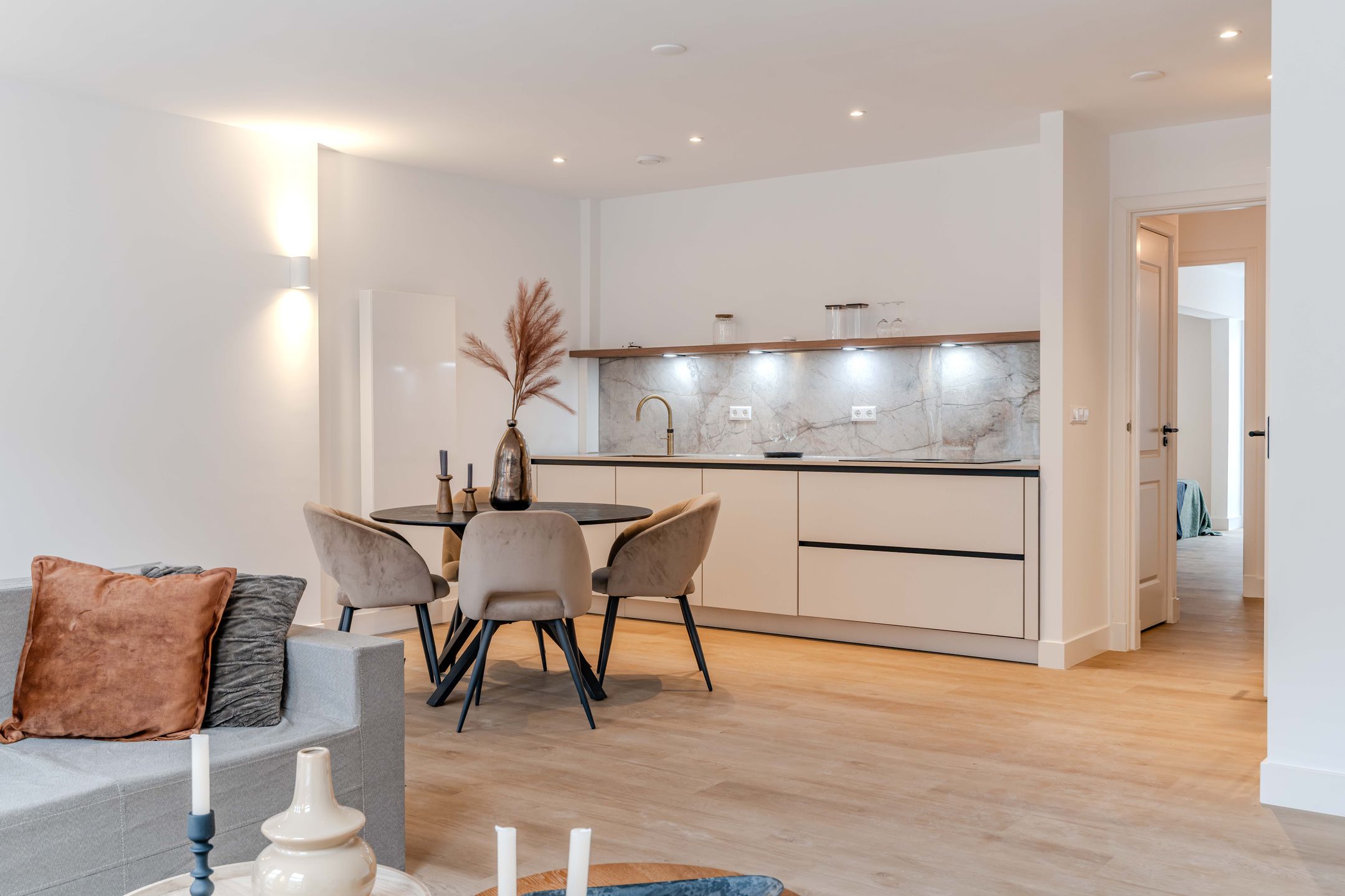 Photo 6 of Heeswijkstraat 39