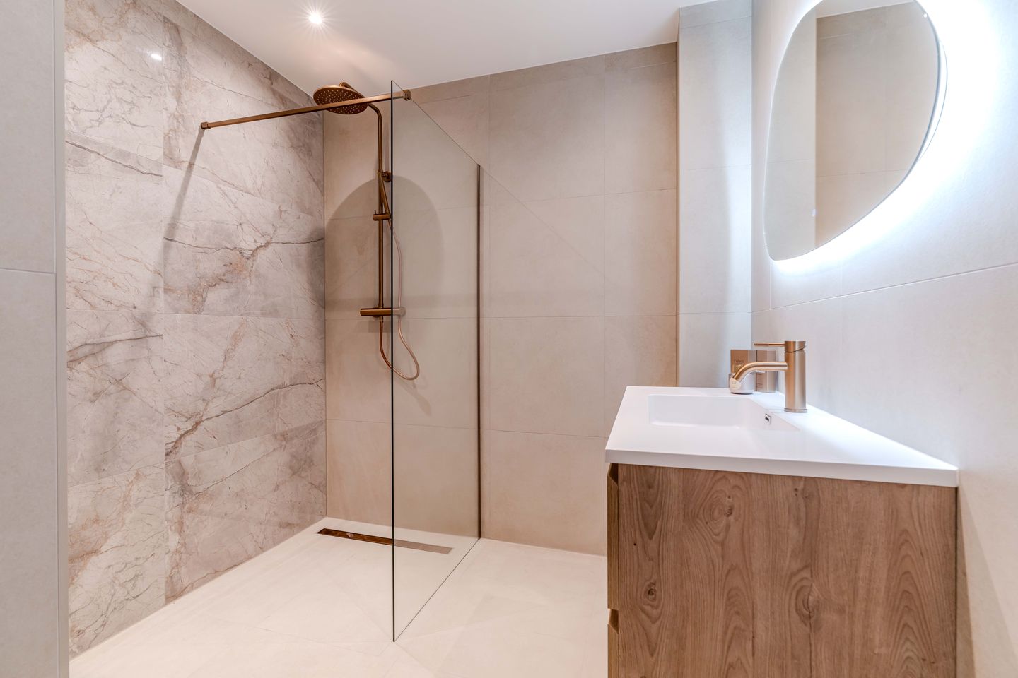 Photo 19 of Heeswijkstraat 39