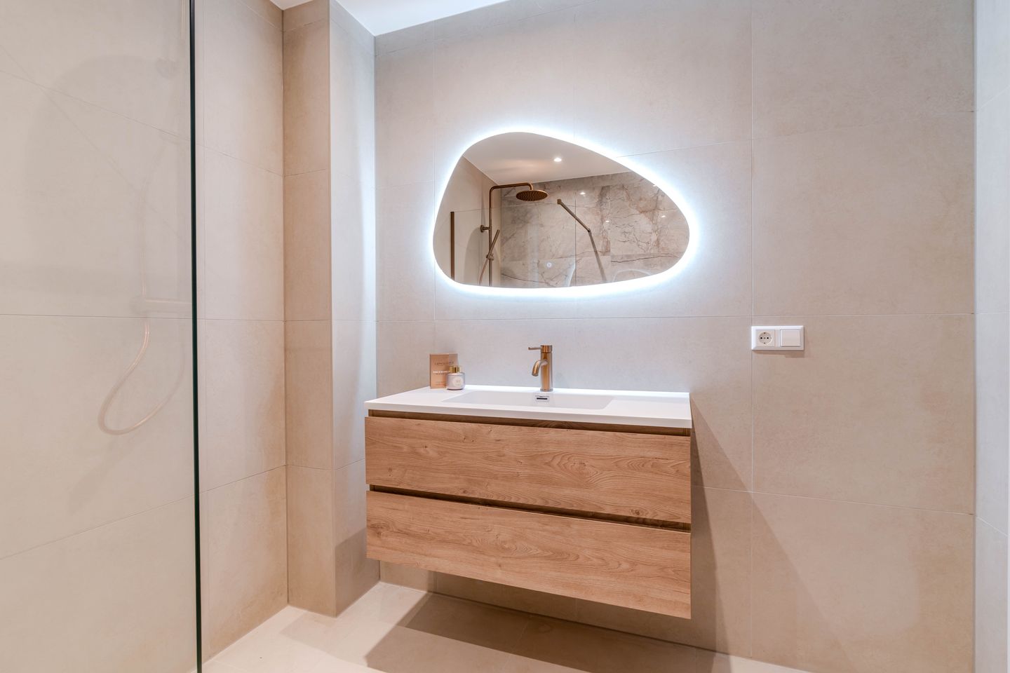 Photo 20 of Heeswijkstraat 39