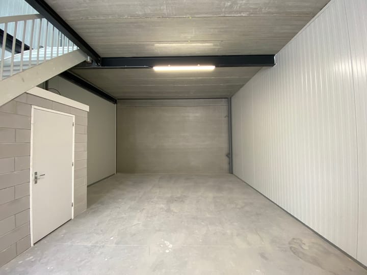 Scherpenbeemd, Beek en Donk