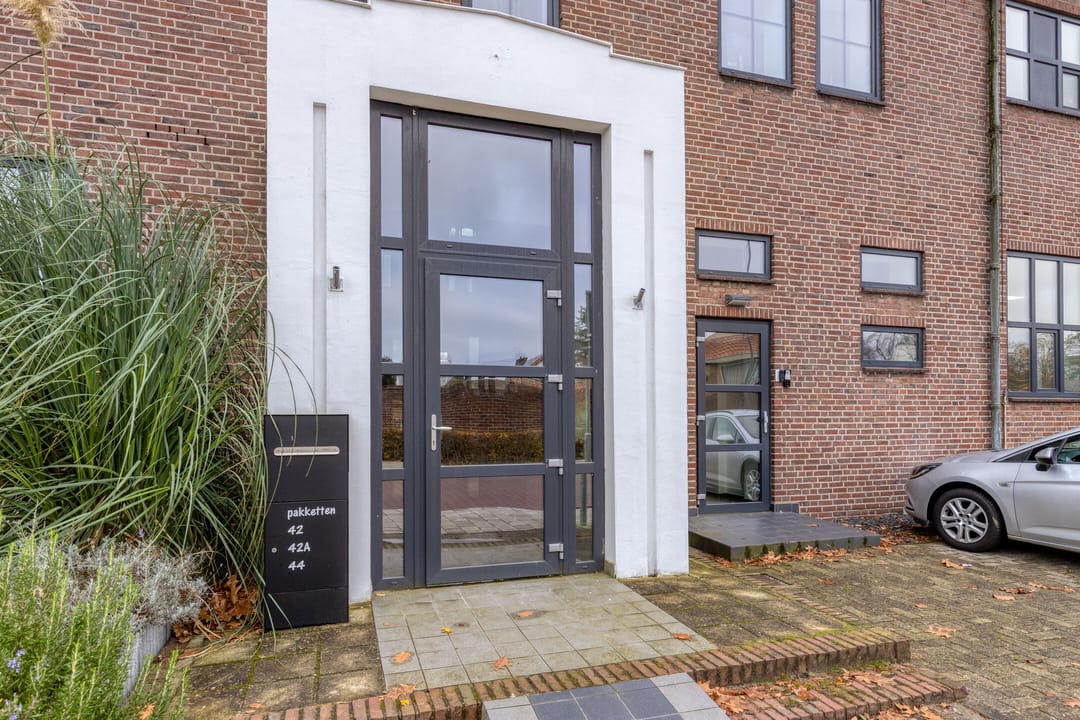 Photo 7 of Dierenriem 42 A3