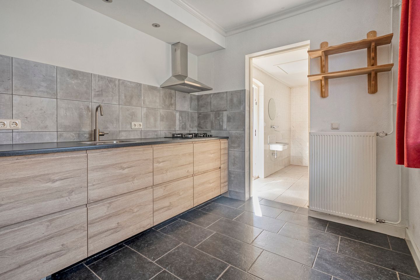 Foto 14 van Brinkerstraat 4