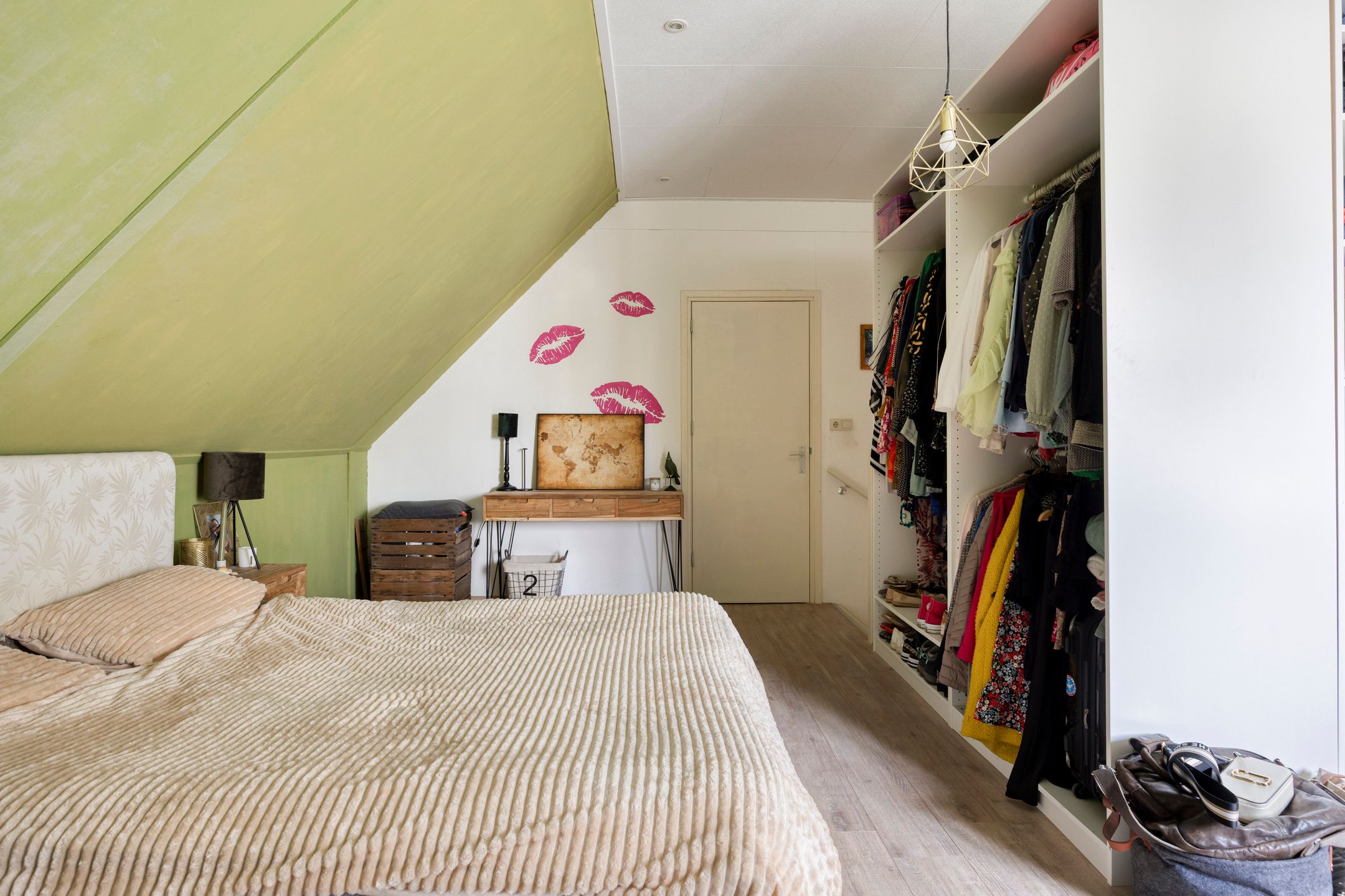 Foto 18 van Thornerstraat 12