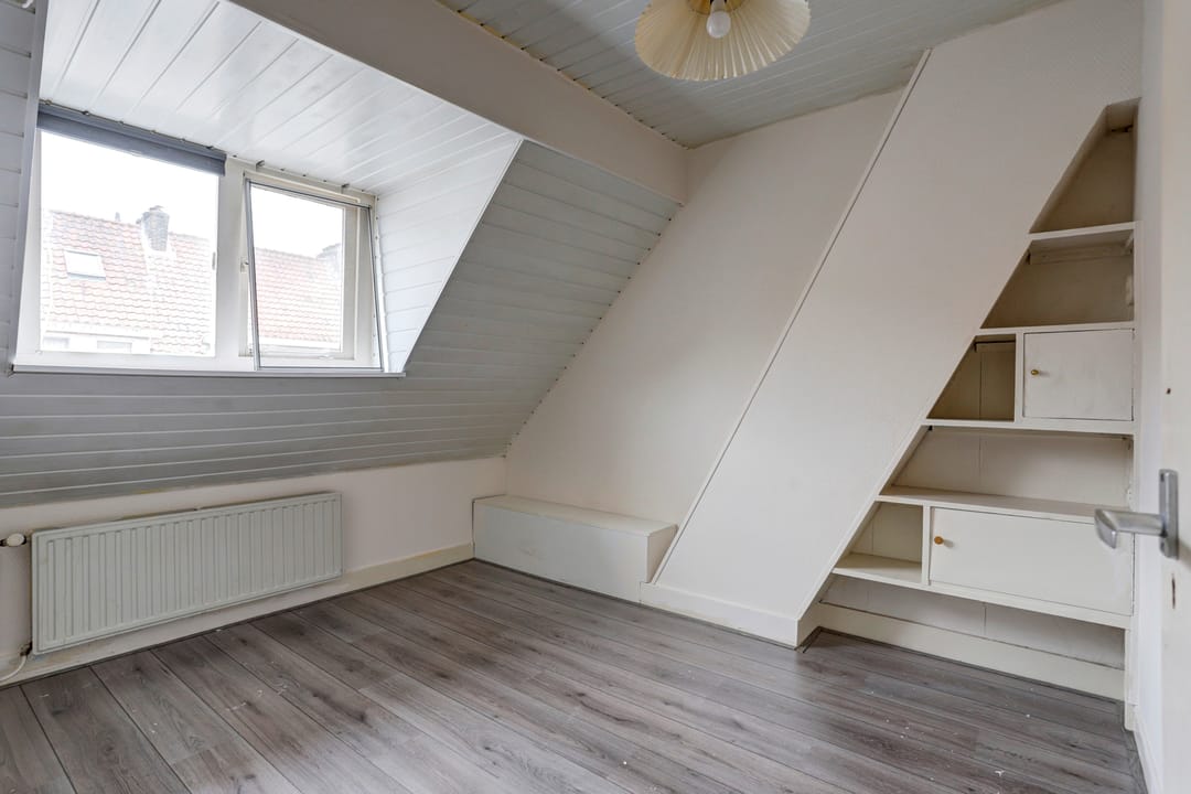 Foto 17 van Azaleastraat 15-A