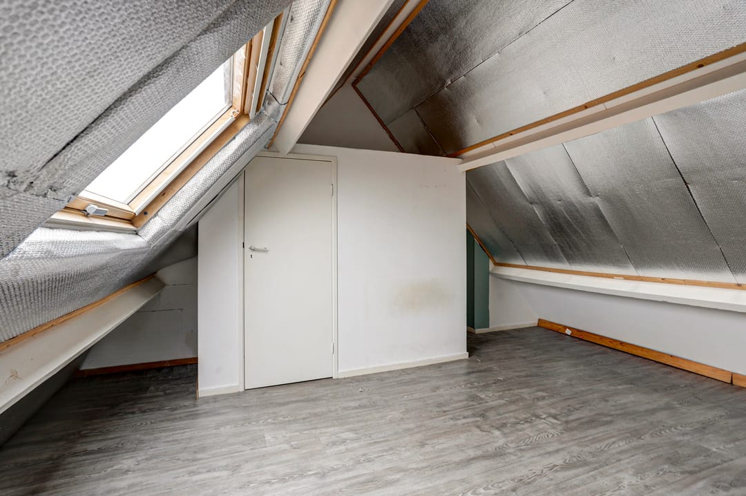 Foto 23 van Azaleastraat 15-A