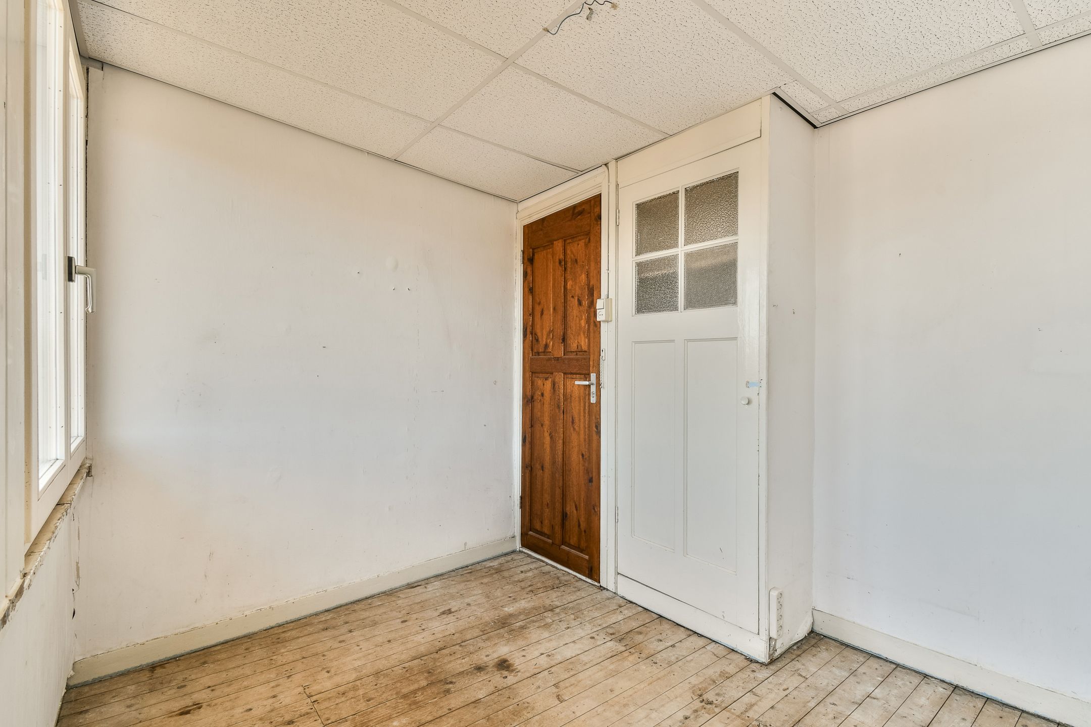 Well-maintained 3-room apartment with west-facing balcony and attic room in Amsterdam Rivierenbuurt — 15