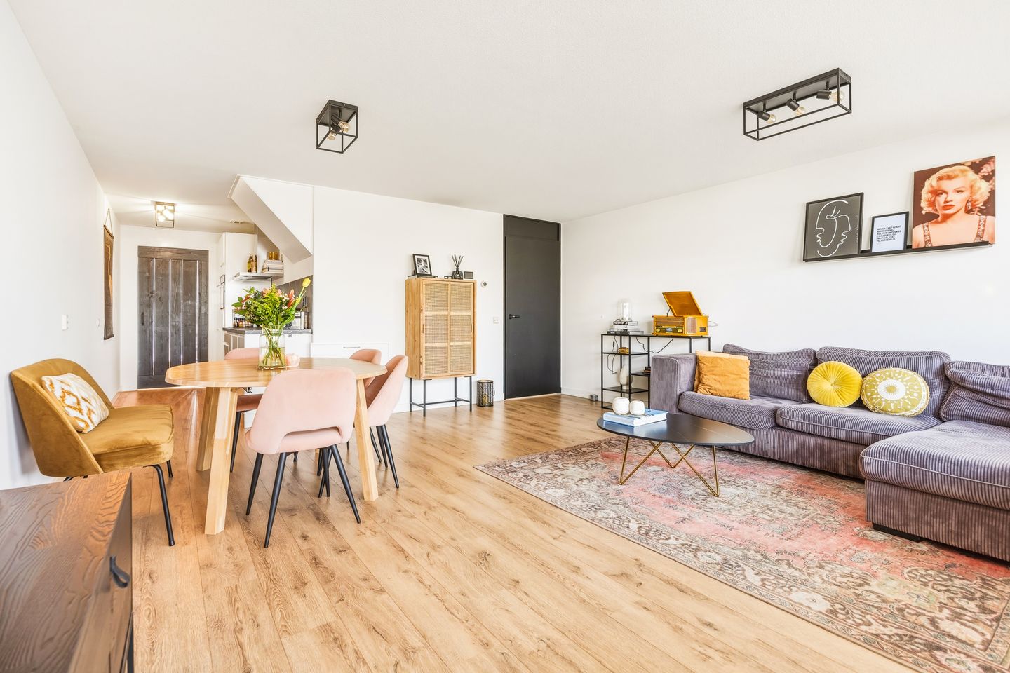 Foto 4 van Borneolaan 191