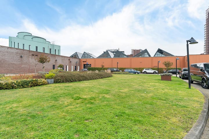 Photo 4 of Oldenzaalsestraat 1-10