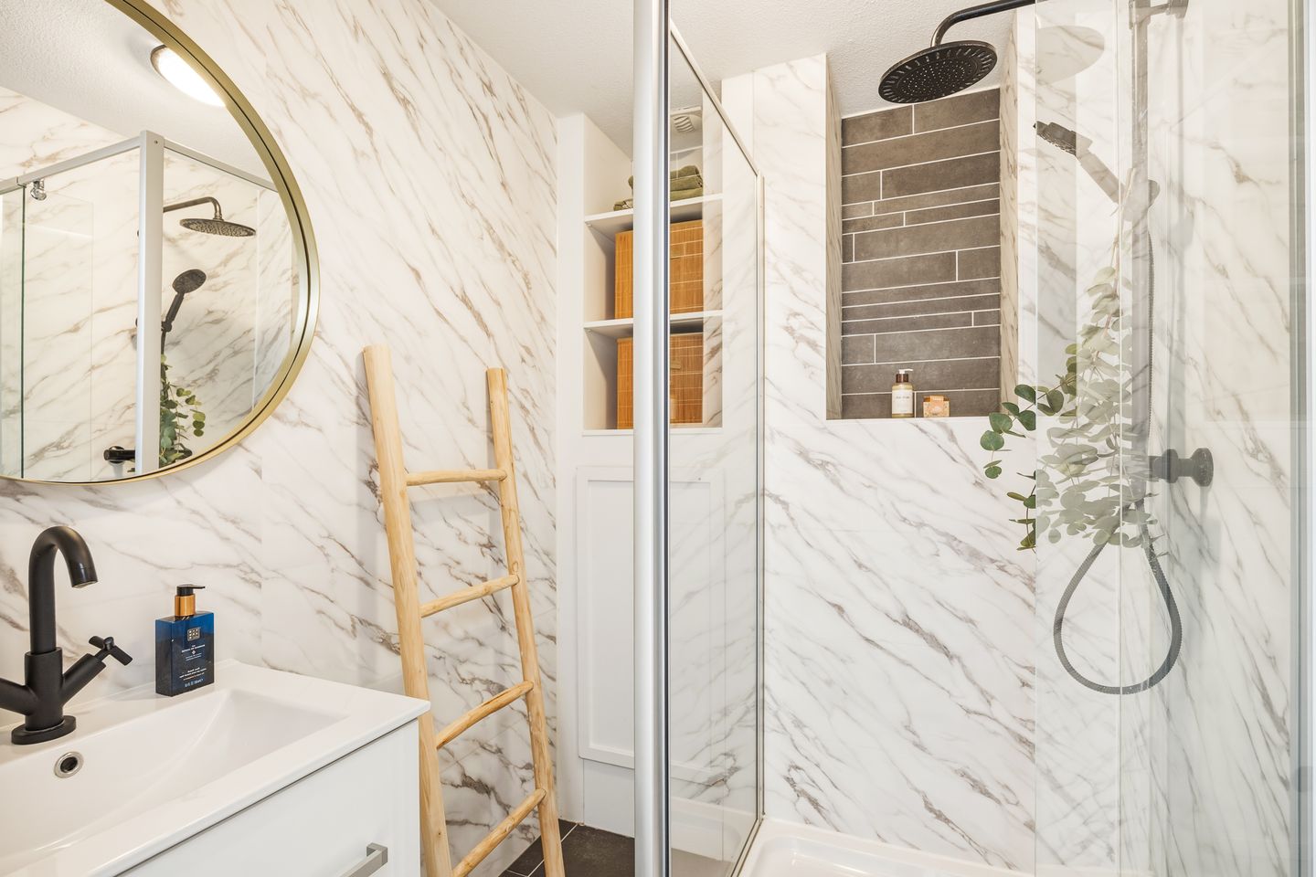 Foto 14 van Borneolaan 191