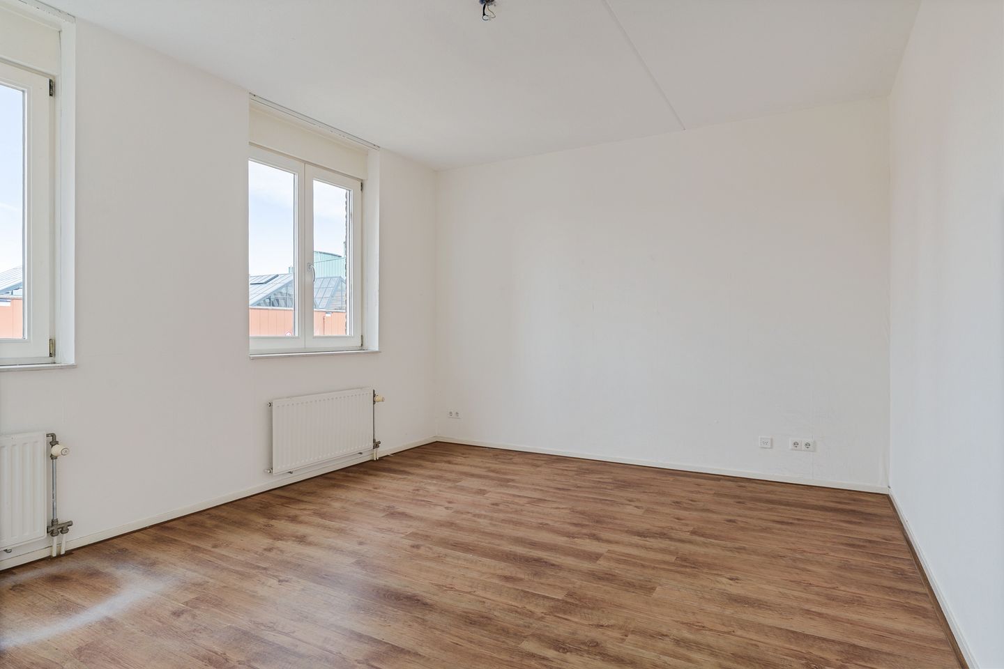 Photo 14 of Oldenzaalsestraat 1-10