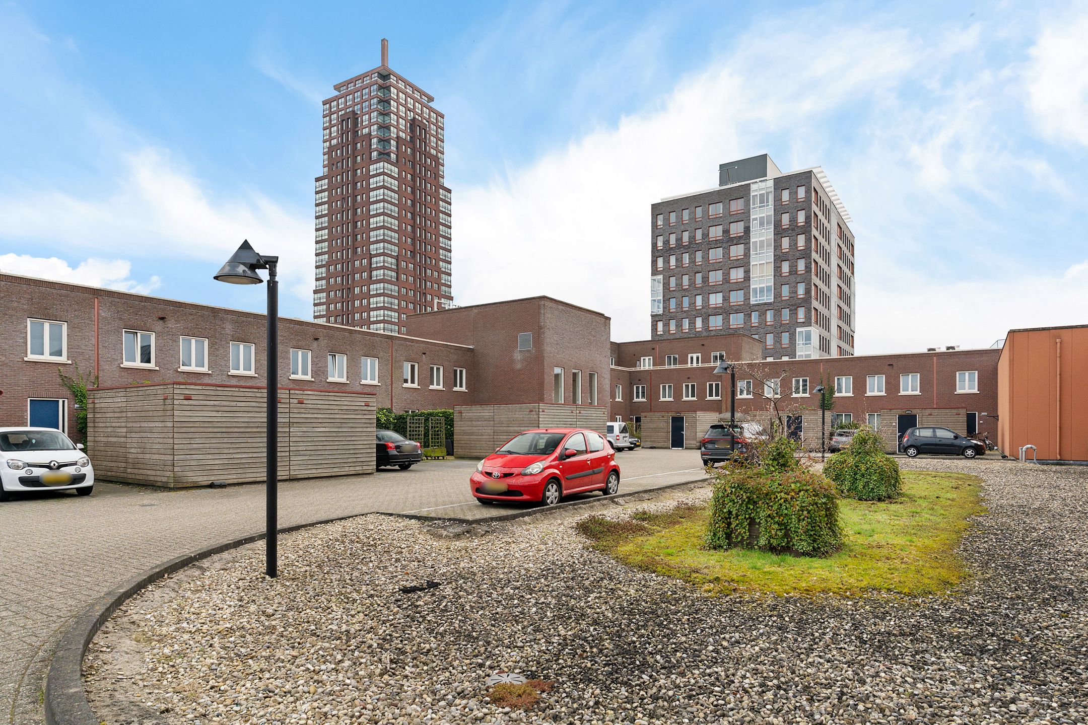 Photo 33 of Oldenzaalsestraat 1-10