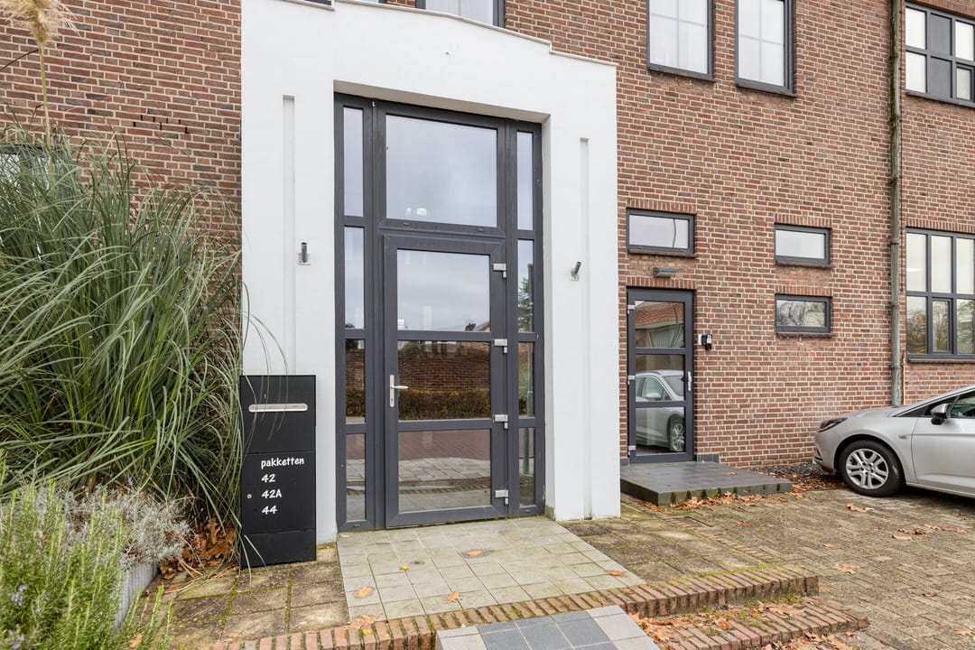 Photo 7 of Dierenriem 42 A4