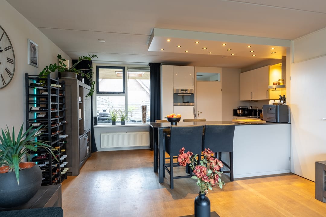 Photo 8 of Middenveld 43