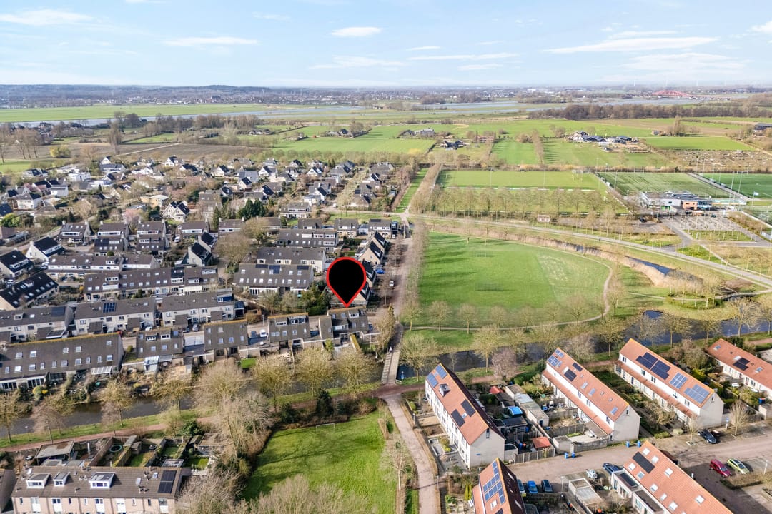 Foto 2 van Van Raasfeldmarke 46