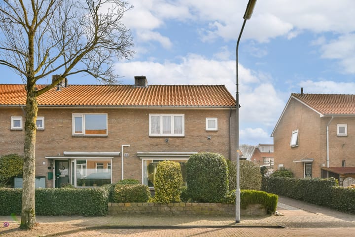 Foto 2 van Inslag 34