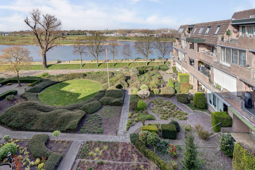 Photo 37 of Doctor Marie Curiestraat 25