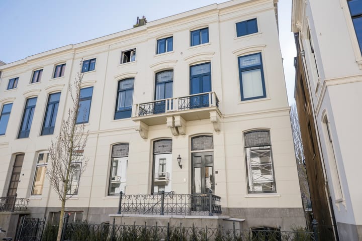 Photo 5 of Parkstraat 24-2