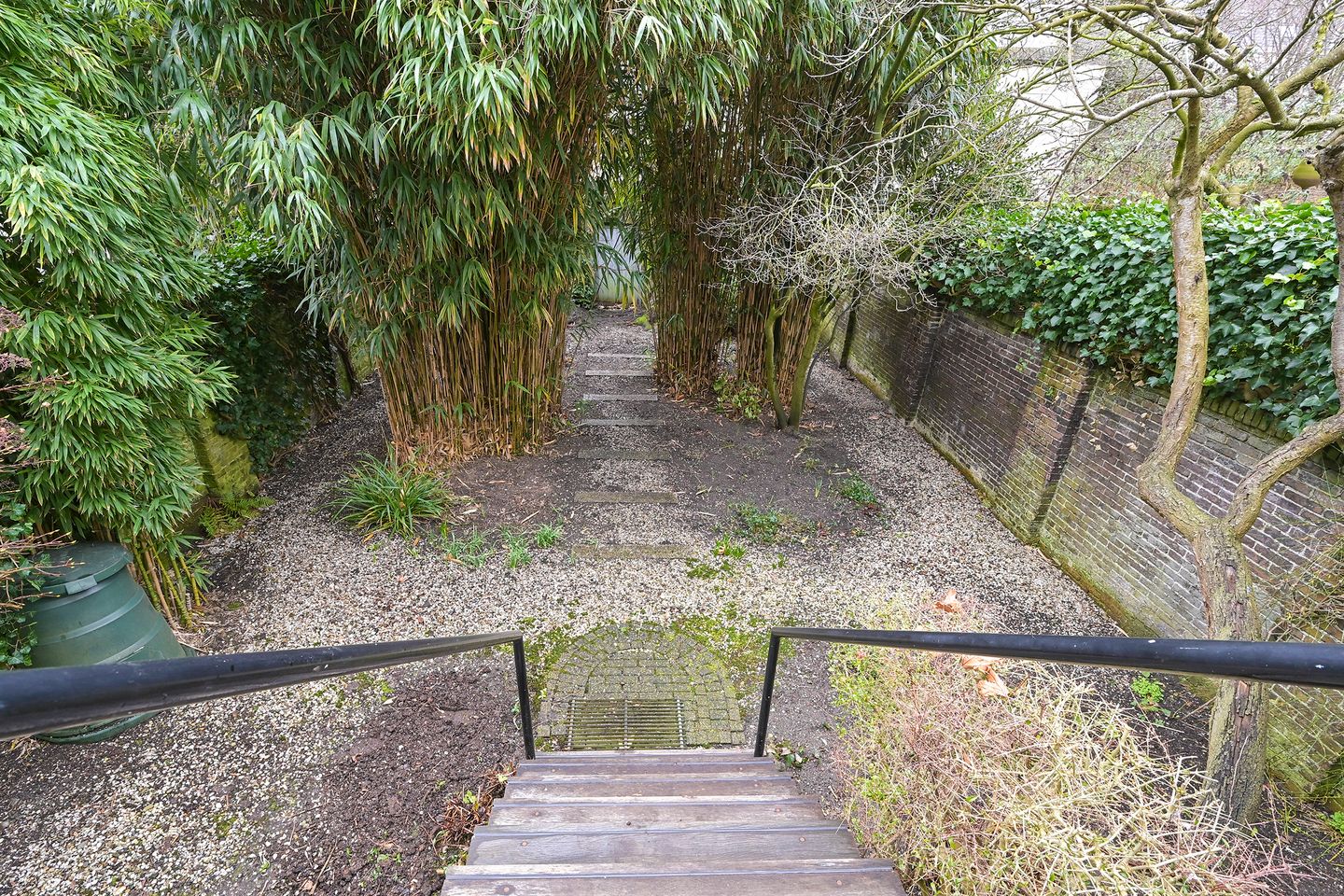 Foto 19 van De Ruijterstraat 86