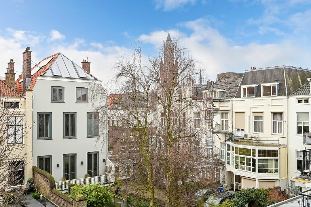 Foto 26 van De Ruijterstraat 86