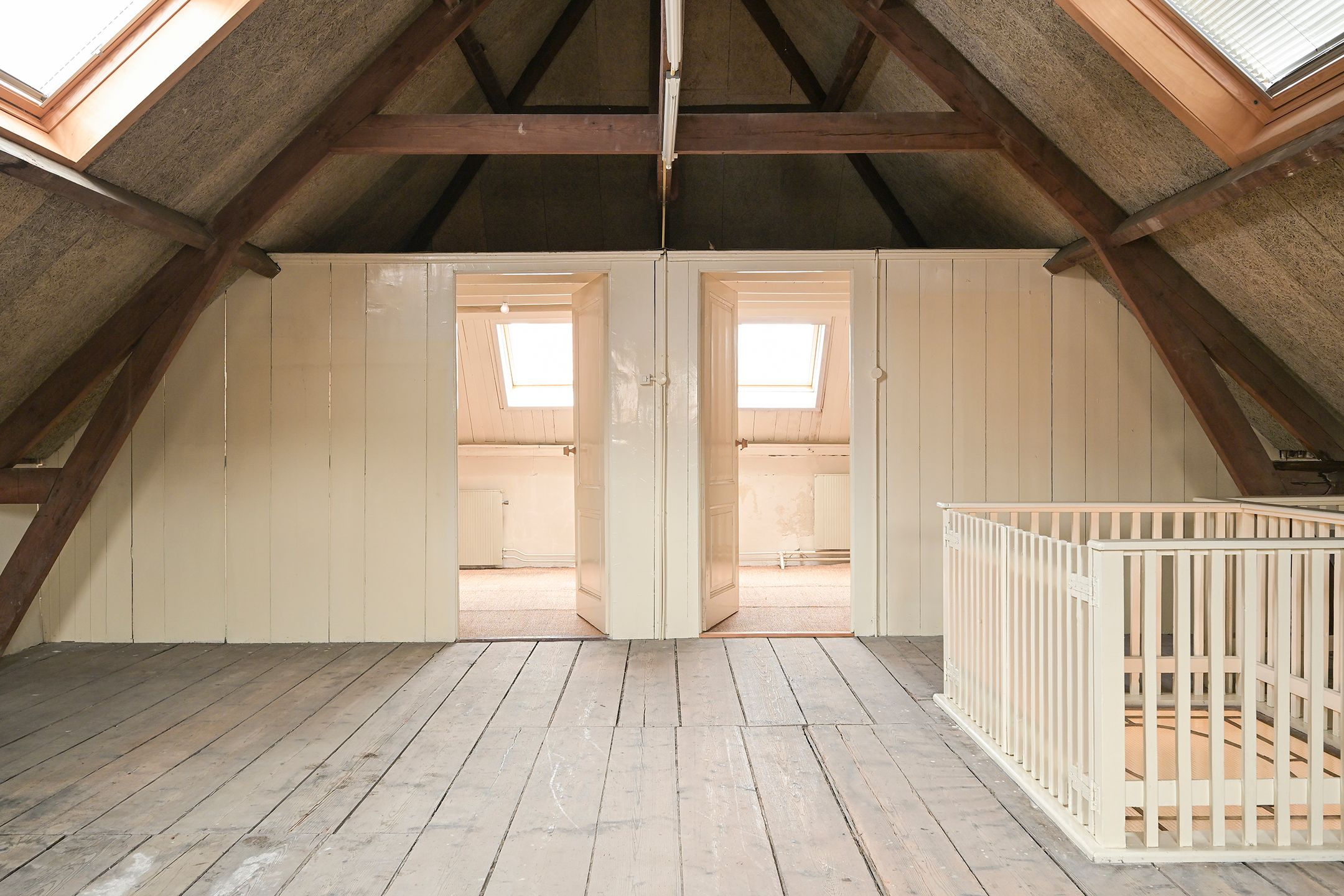 Foto 33 van De Ruijterstraat 86