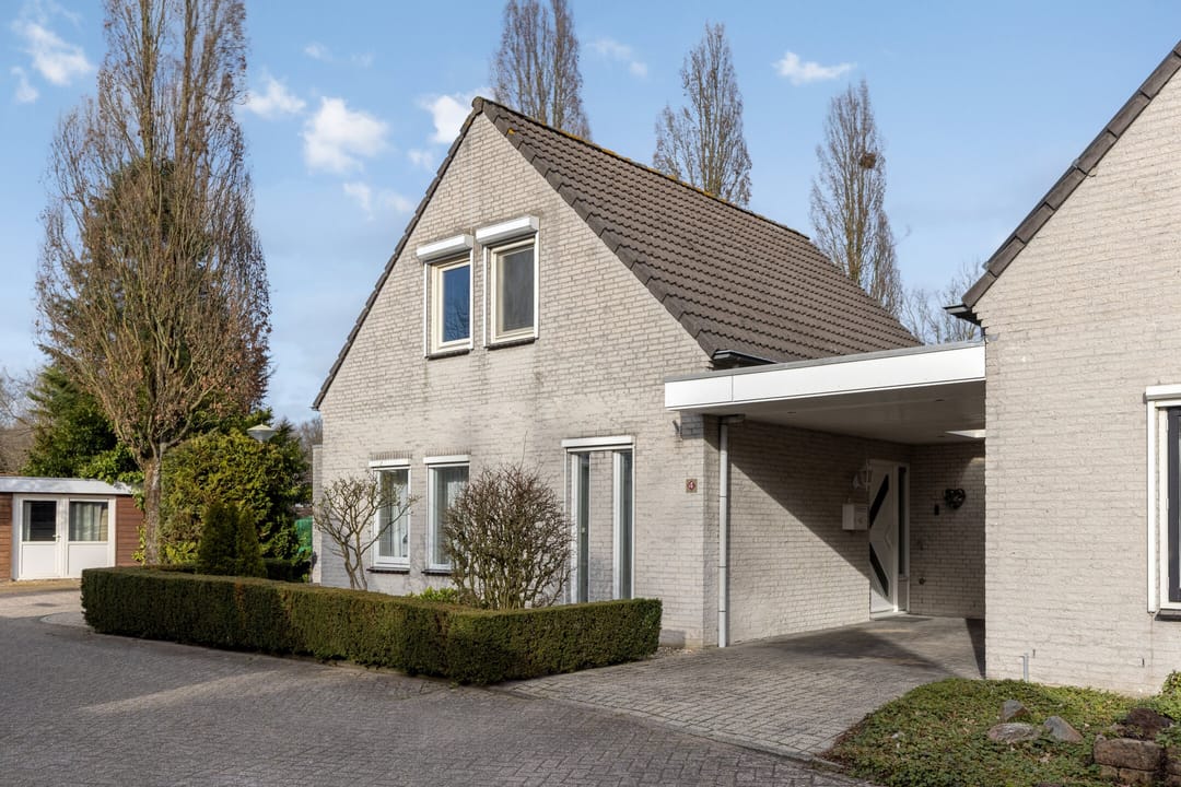 Photo 38 of Lederstraat 4
