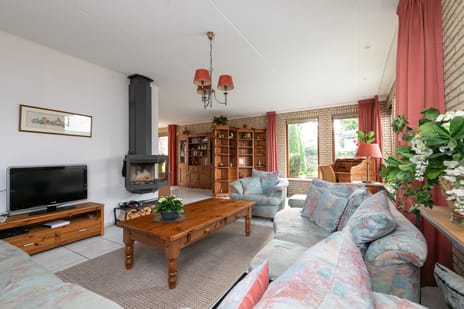 Stormvogel 18 secondary image