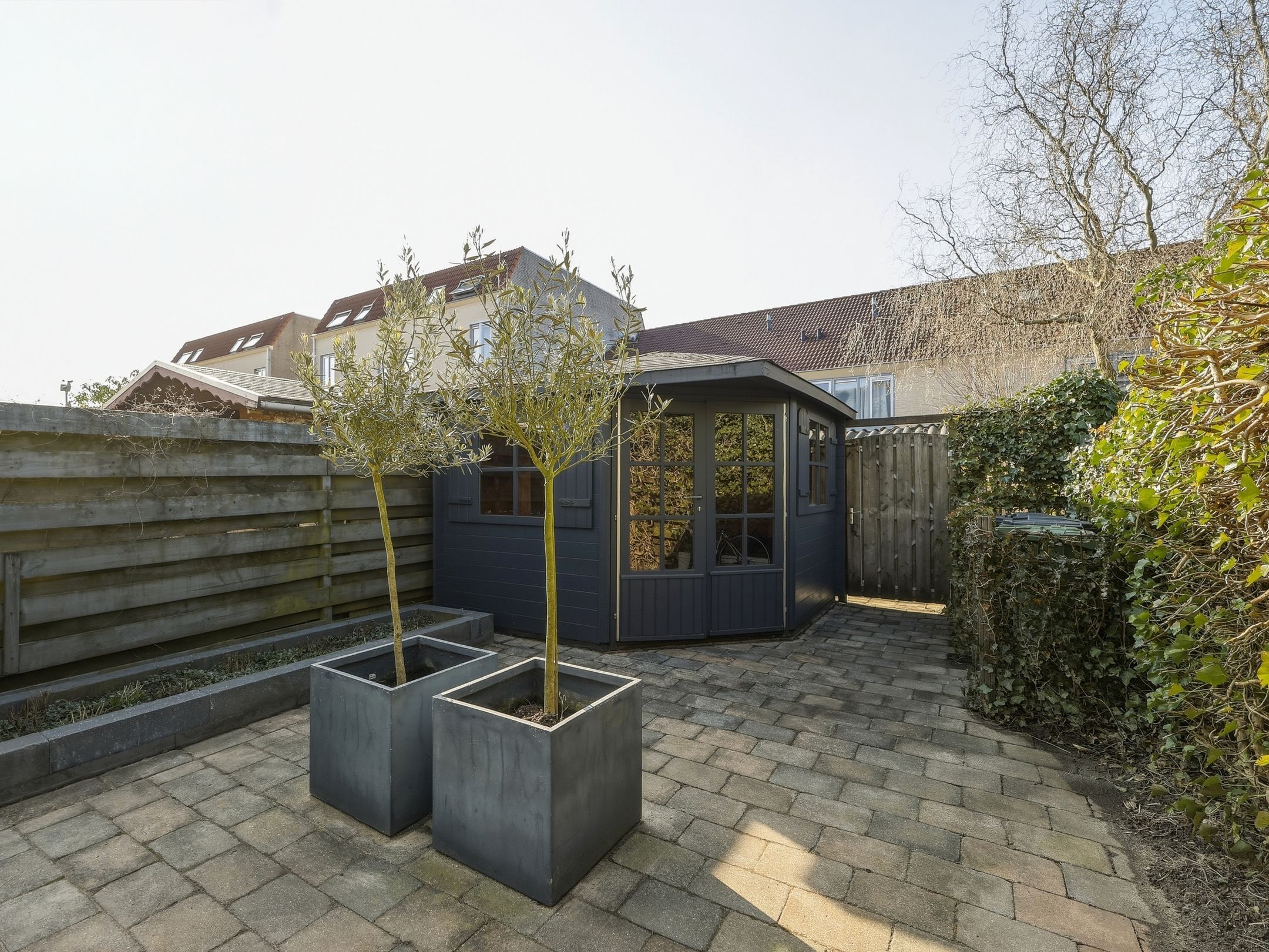 Spacious family home with 4 bedrooms and sunny southwest garden in Zutphen — 26
