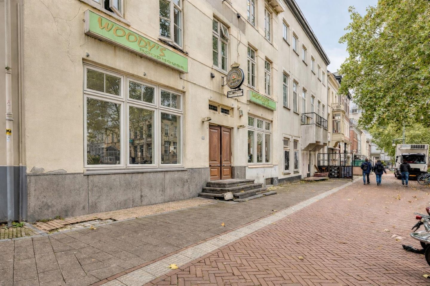 Bekijk foto 1 van Nieuwe Plein 32