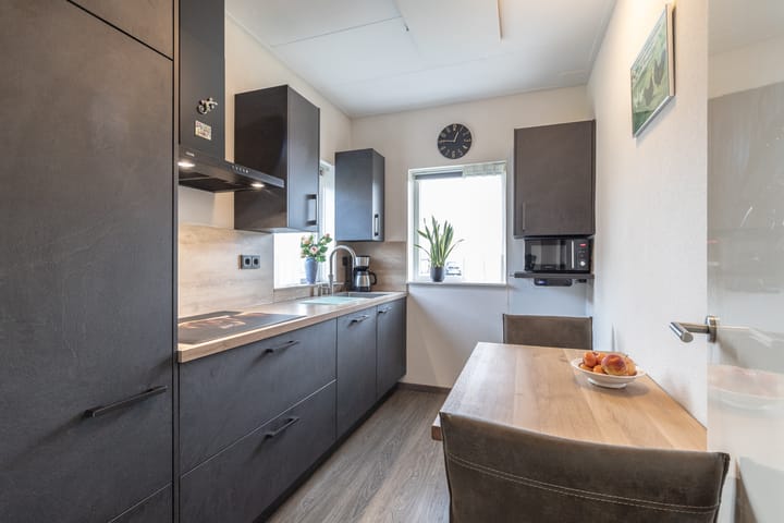 Foto 4 van Hoofdweg 210