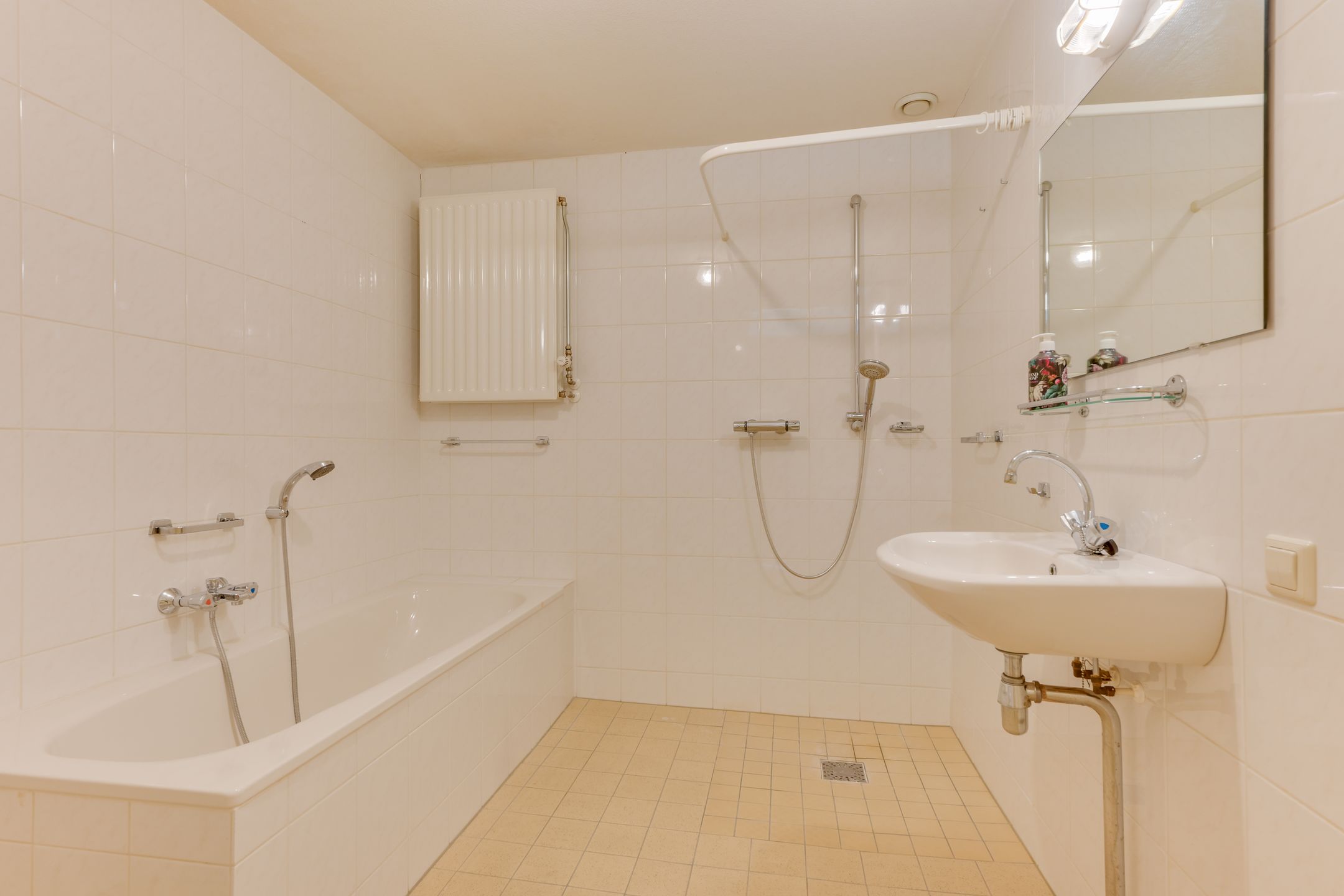 Photo 21 of Pastoor Willemsestraat 10