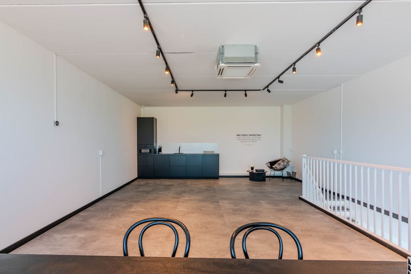 Bekijk foto 2 van Harregatplein 23-K